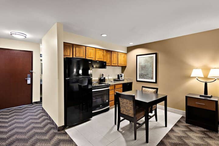 Room 13 of 29